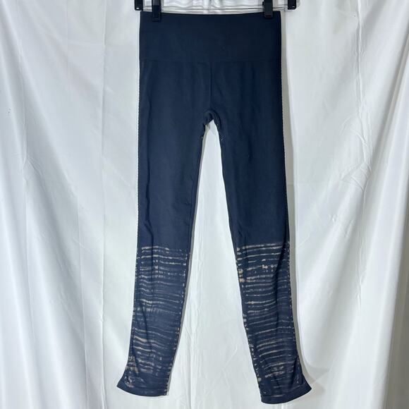 Free People Movement Good Karma Tie-Dye Leggings M/L High Rise 7/8 Activewear - Picture 2 of 6